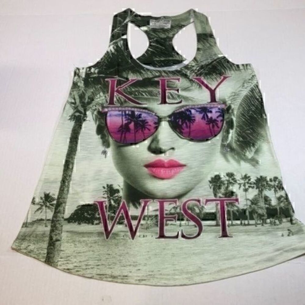 Planet T’s women’s Key West tank top. Size S.